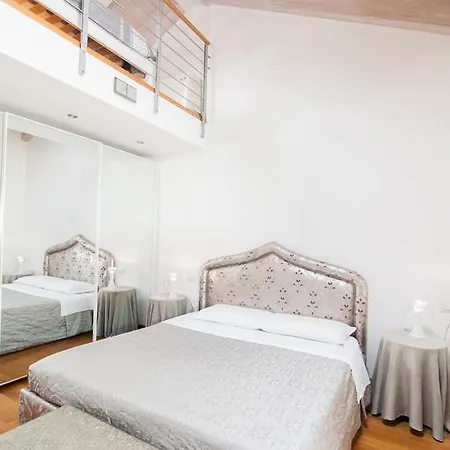 Apartment Ca Degli Archi Venedig